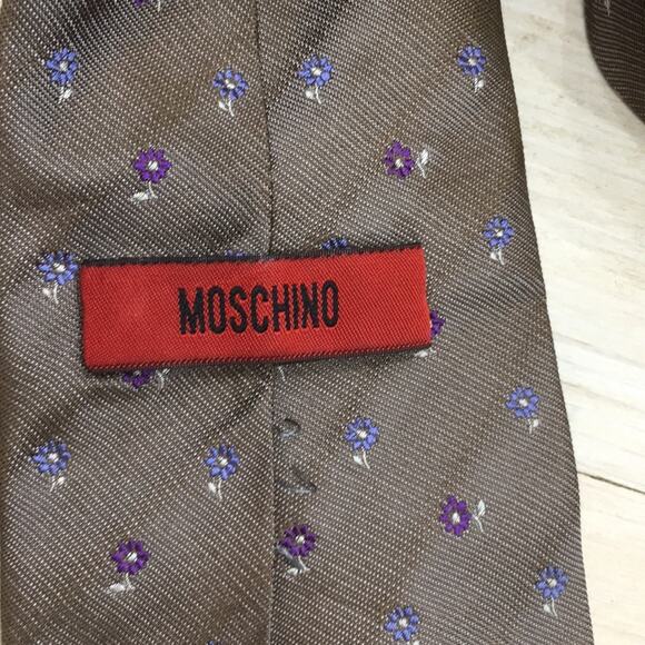 Vintage Moschino 100% silk flower print neck tie - Picture 4 of 5